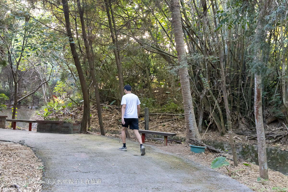 南投景點 撼龍步道 全家大小健行的好地方 順遊來吃南投排隊美食賓哥臭豆腐 @About Hsuan美美媽咪親子美食旅遊