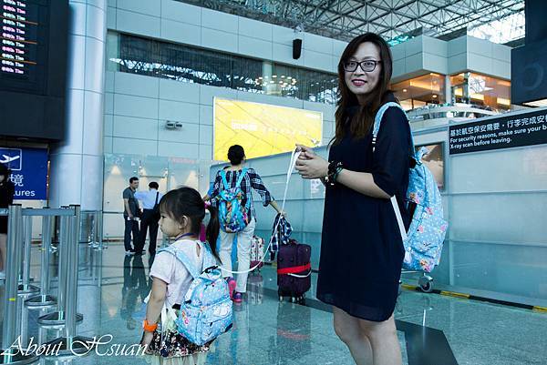 [親子包推薦]迪士尼系列愛麗絲點點親子包-天藍小舖Skyblue @About Hsuan美美媽咪親子美食旅遊